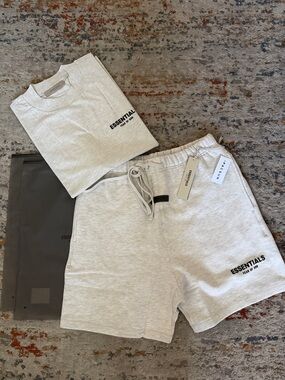 ESSENTIALS Men’s Ligth oat set  Shorts